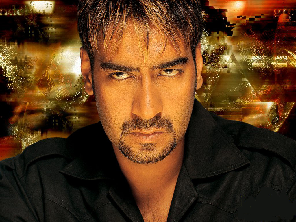 http://www.housefull.in/wallpapers/ajay-devgan/ajay_devgan-1.jpg