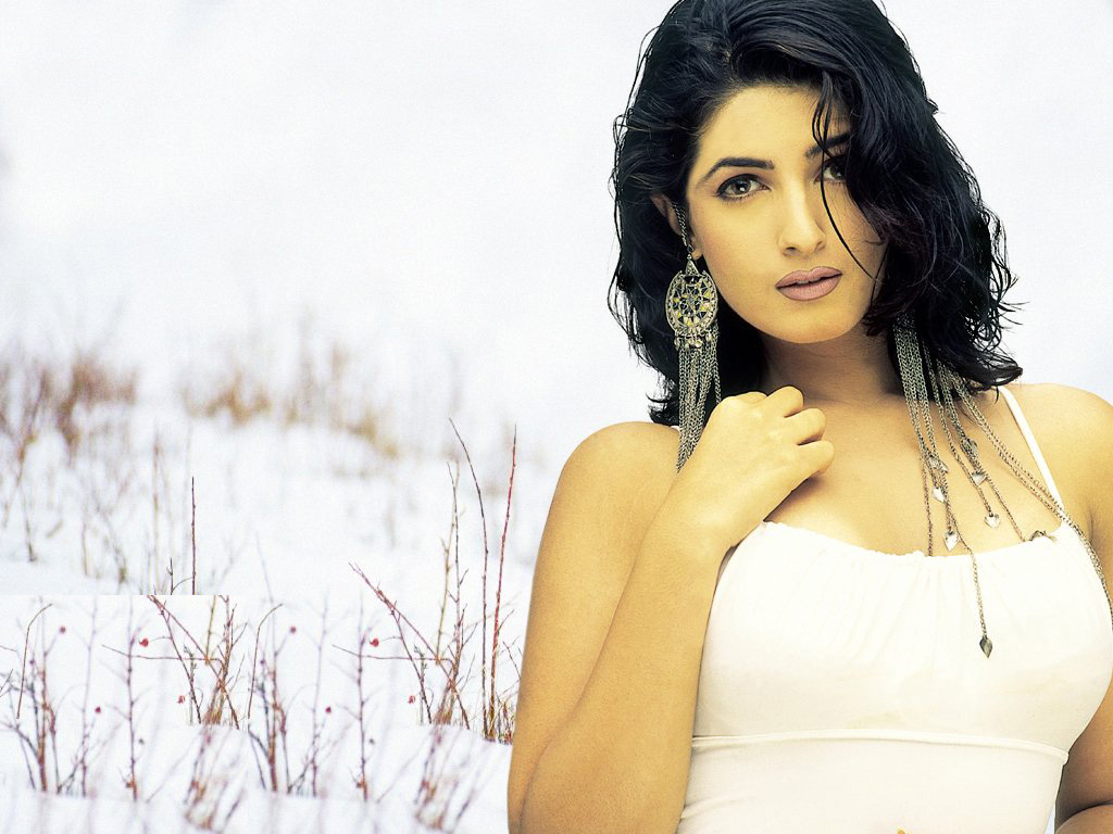 Indian Actress Wallpapers